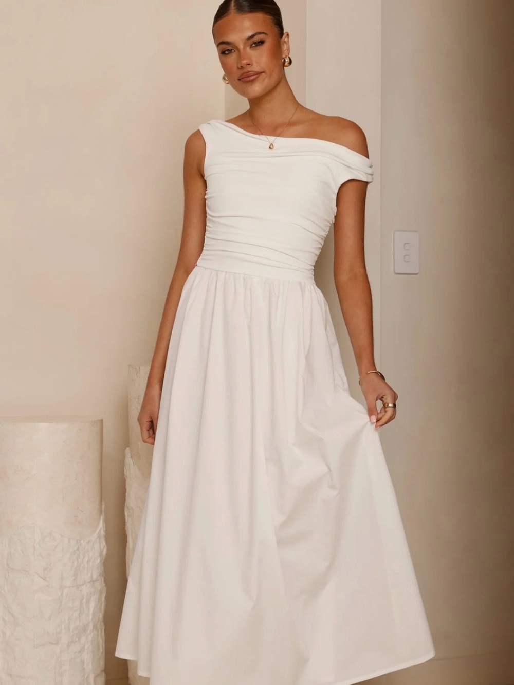 Billy J, Immy Midi Dress - Picture 2 of 4